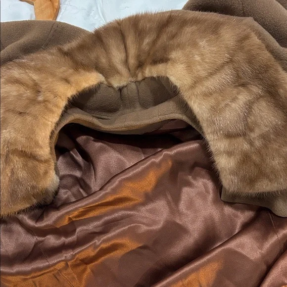 Vintage Cashmere Brown Pea Coat with Fur Collar